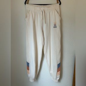 Rip Curl Joggers, Cream with ankle/logo detail, Large
